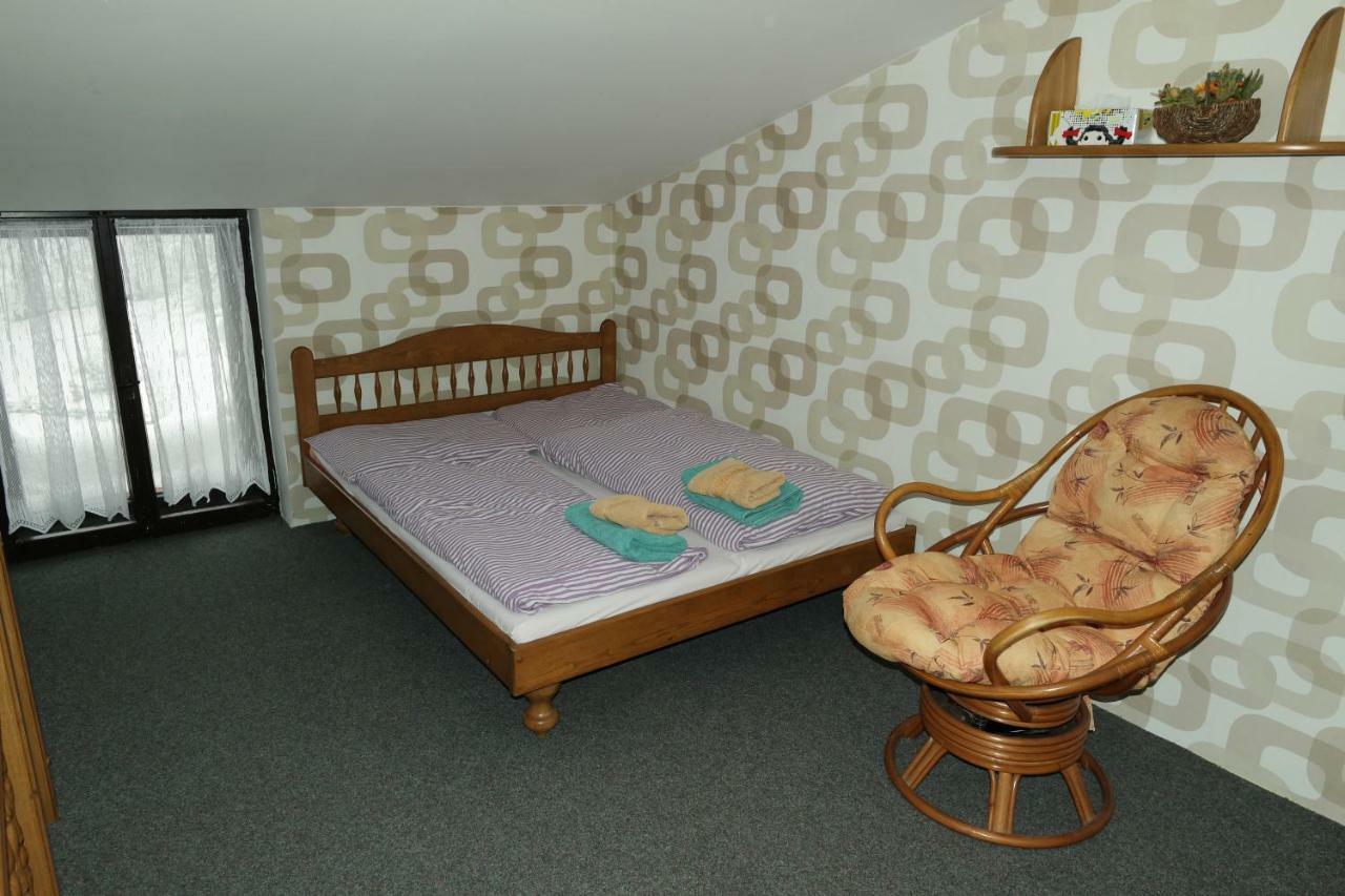 Apartmany Sedek Roprachtice Extérieur photo
